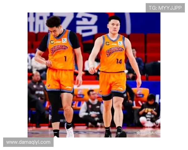 CBA福建队与上海队精彩对决录像回放全程回顾与精彩瞬间分析 CBA福建队与上海队精彩对决录像回放全程回顾与精彩瞬间分析