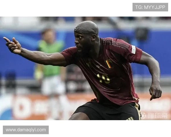 卢卡库的逆袭之路：从英超巨星到国际赛场的传奇旅程