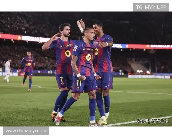 比利亚里迎战巴萨激战在即球迷期待精彩对决与历史交锋