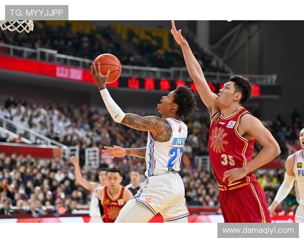 福建队与四川队在CBA赛场的激烈对决精彩瞬间回顾与分析