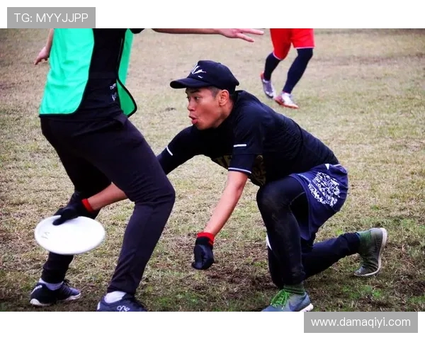 重庆飞盘队个人能力排名创新高展现团队实力与潜力的完美结合